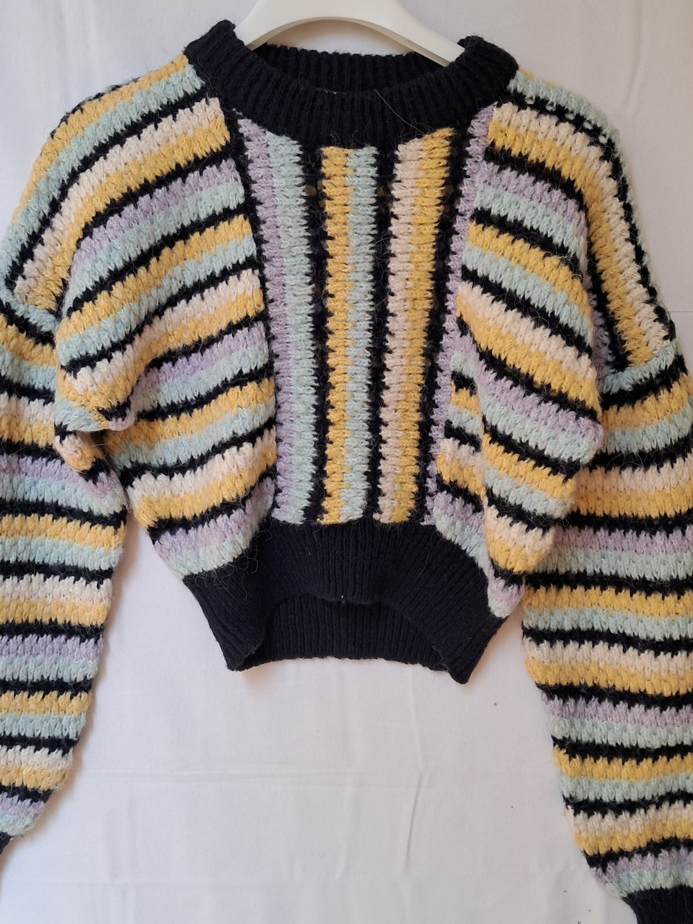 Zara ulti Color Striped Chunky Knit Cropped Sweater Crew Neck Pastel Black Boho - Picture 2 of 12